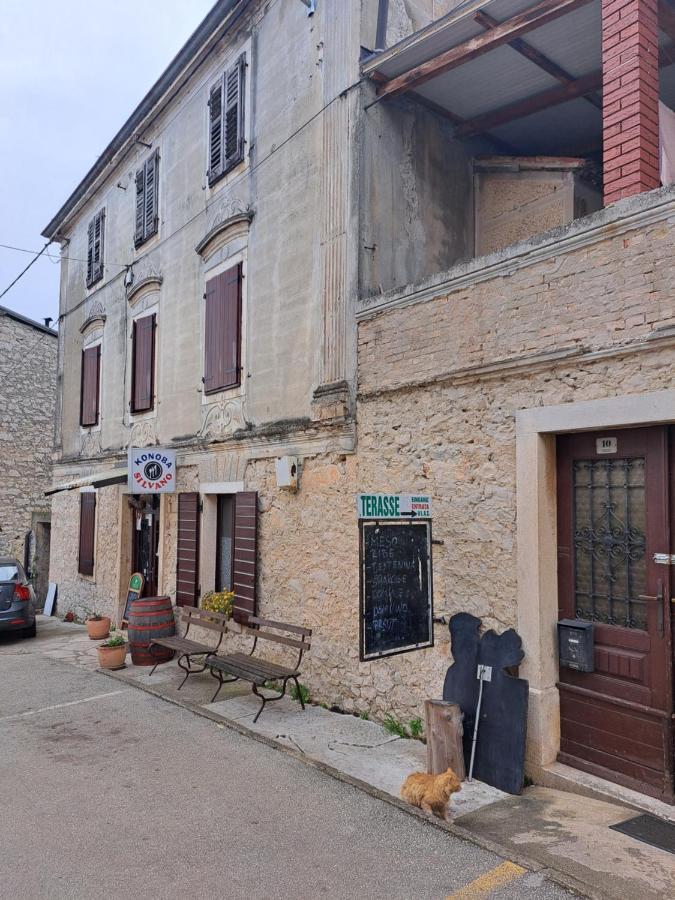 Hostal Sobe Anja Brtonigla Exterior foto