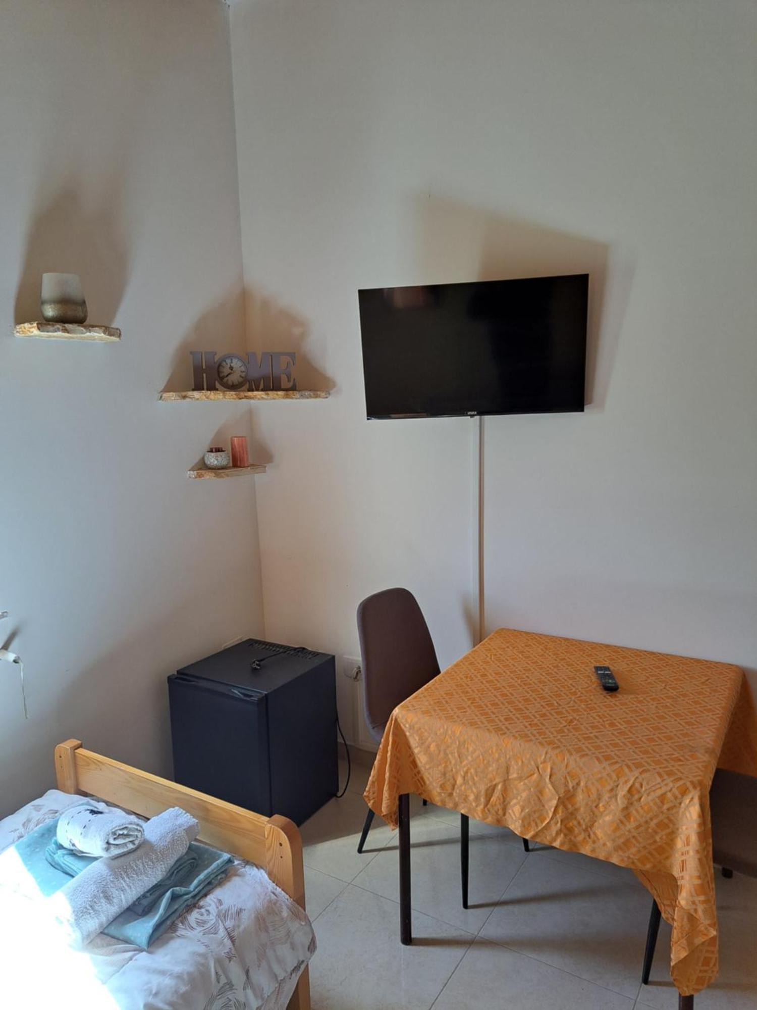 Hostal Sobe Anja Brtonigla Habitación foto